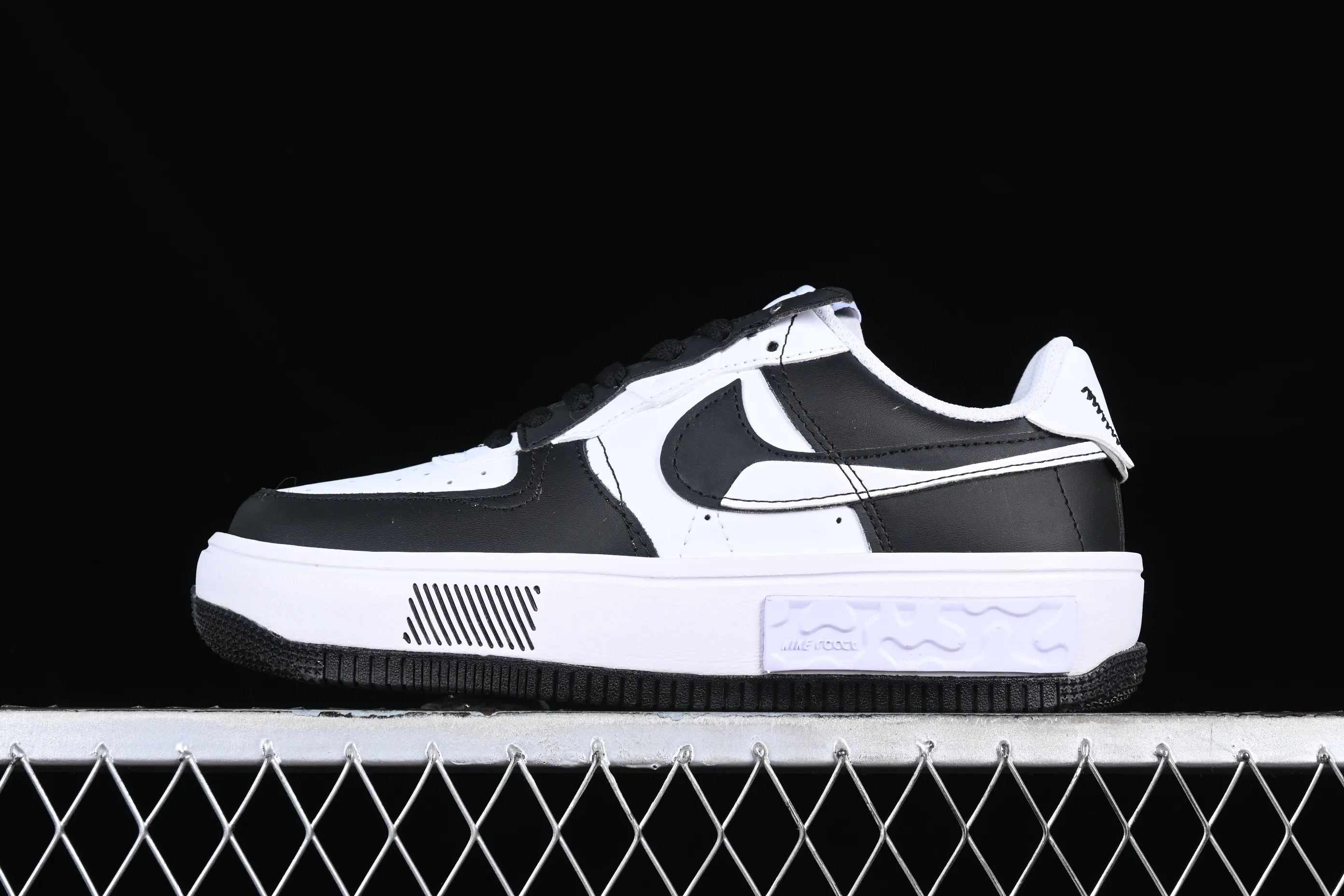 All categories Nk Air Force 1 Air Force series Nk Air Force 1 Fontanka Air Force low-top Nk Air Force 1 Fontanka "Panda" Fontanka series National treasure Air Force One low-top casual sneakers CW6688-611